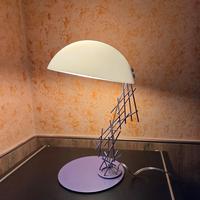 Lampada da tavolo moderna di design luce E27 