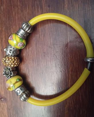Bracciale giallo tibetano