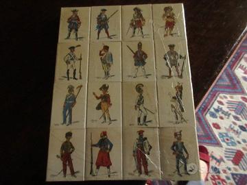 Scatole di fiammiferi militari