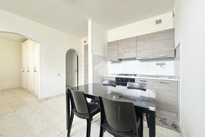 2 LOCALI A CARRARA