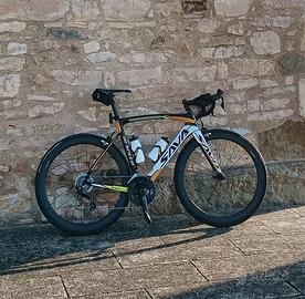 Bici da corsa Sava  in carbonio 