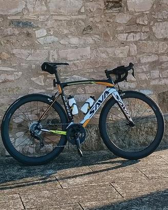 Bici da corsa Sava  in carbonio 