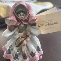 Ceramica sarda - dama con abito antico Cacciuto