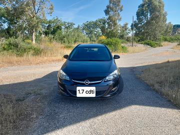 Opel Astra 1.7 CDTI 110CV Sports Tourer Cosmo