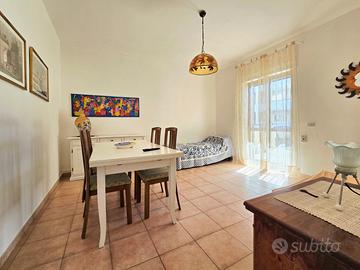 Abitazione con doppio ingresso, Lido S.Giovanni