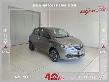 Lancia Ypsilon 1.0 FireFly 70cv Hybrid Gold