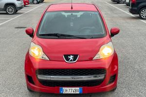 Peugeot 107  2011