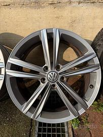Cerchi golf R line da 18