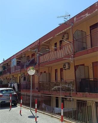 Bivani mansardato ristrutturato in zona Sperone