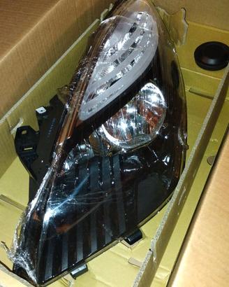 Faro anteriore sx RENAULT