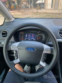 Ford S max