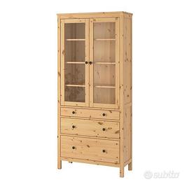 Hemnes vetrina con 3 cassetti