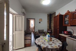 Piano terra semindipendente