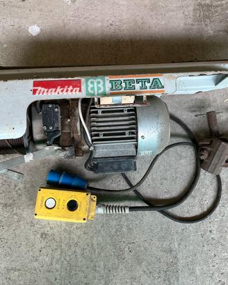 Montacarichi elettrico Beta