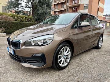 BMW 225 XE ELETTR.-BENZINA 4x4 iPerformance AUTOM.