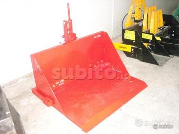 Forca Letame FCL 120,con ribaltamento Manuale