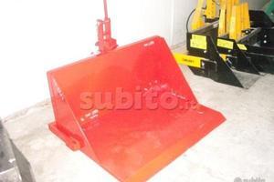 Forca Letame FCL 120,con ribaltamento Manuale