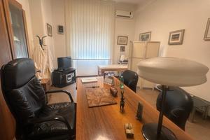 Stanze (20mq) in Studio Medico Polispecial