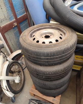 4 gomme fiat scudo con cerchio