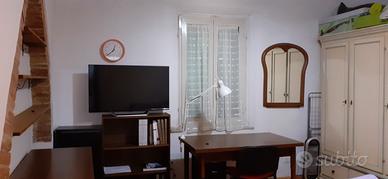 Singola per ragazza dentro le mura dal 1 Marzo