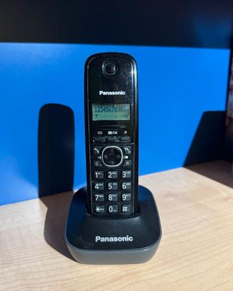 Cordless Panasonic con base di ricarica
