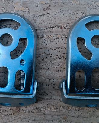 Poggia piedi universali per bicicletta 