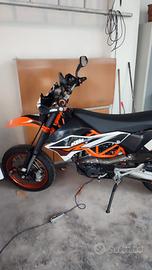 Ktm 690 Supermoto RACING