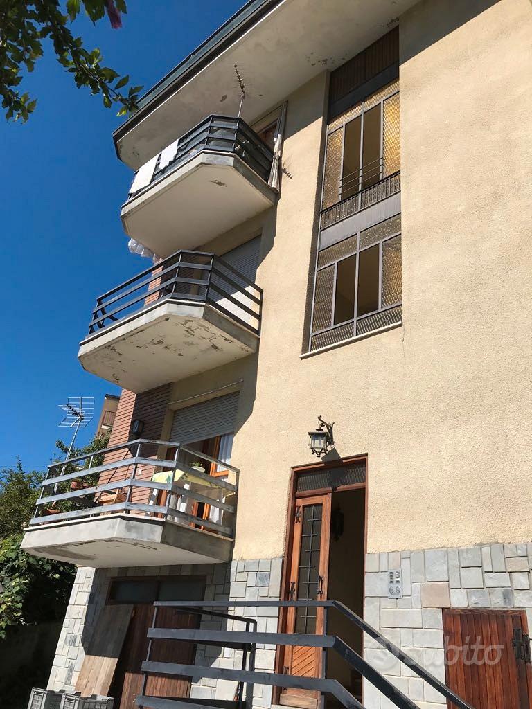 Alloggio in condominio - Vista 3