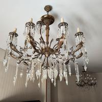 Coppia Di Lampadari 12 Luci In Ottone E Cristalli