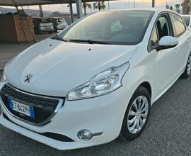 Peugeot 208 1.2cc 82 CV 5 porte Allure - PERFETTE 