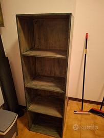 libreria  e mensola