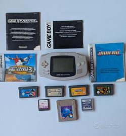 Game Boy advance + giochi (advance wars e altri) 