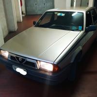 Alfa Romeo 75 1.6 carburatori(gpl) 