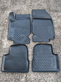 tappetini gomma Peugeot 208 dal 2019