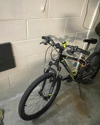 Bicicletta Rockrider