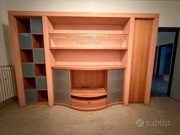 Soggiorno design in vero legno noce + boiserie