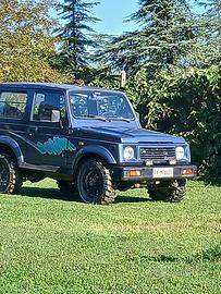Suzuki samurai