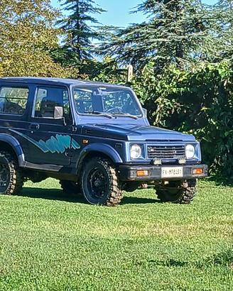 Suzuki samurai
