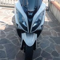 Kymco xciting 300 r