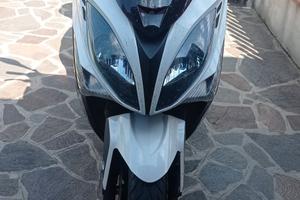 Kymco xciting 300 r
