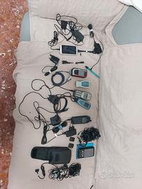 telefoni vecchi più accessori
