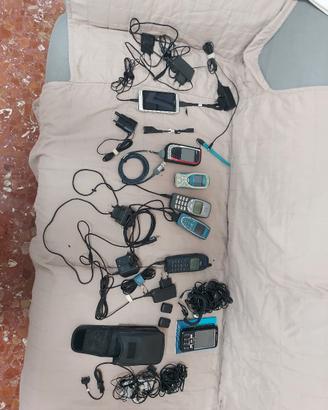 telefoni vecchi più accessori