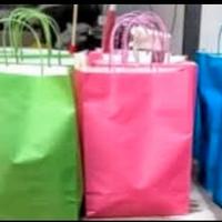 BUSTA SORPRESA CON N.10 CAPI DI ABBIGLIAMENTO 