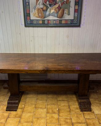 Tavolo in legno massello stile rustico
