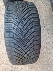 Pneumatici  Continental 225/40R18Y