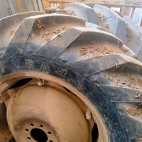 pneumatici per trattore agricolo 