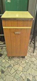Mobiletto cucina vintage anni 60/70 Formica