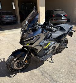 Xadv 750 2024