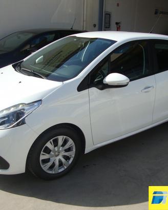 Peugeot 208 1.6 Blue-Hdi 75 CV KM.93000