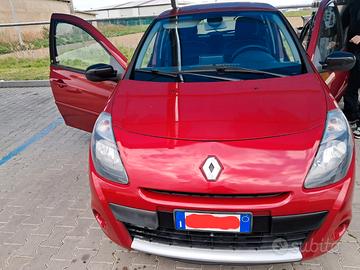 Renault Clio 1.2 benz 5 porte 2011